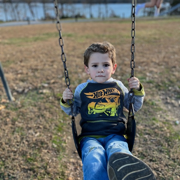 Meet your Posher, Matt - Picture 3 of 3